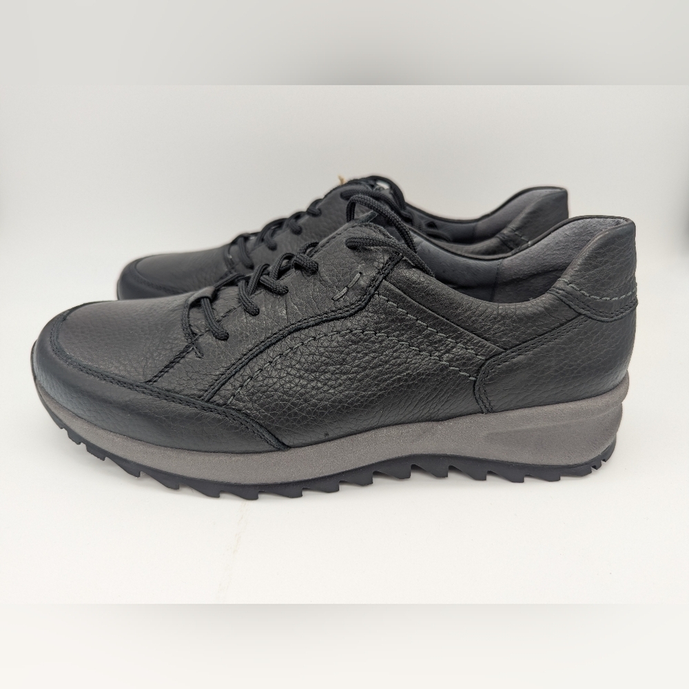 NWT Waldlaufer Luftpolster Men's Black Leather Sneakers US 9 Germany